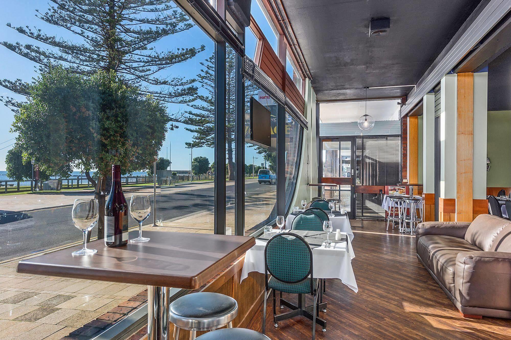 Beachfront Voyager Motor Inn Burnie Εξωτερικό φωτογραφία
